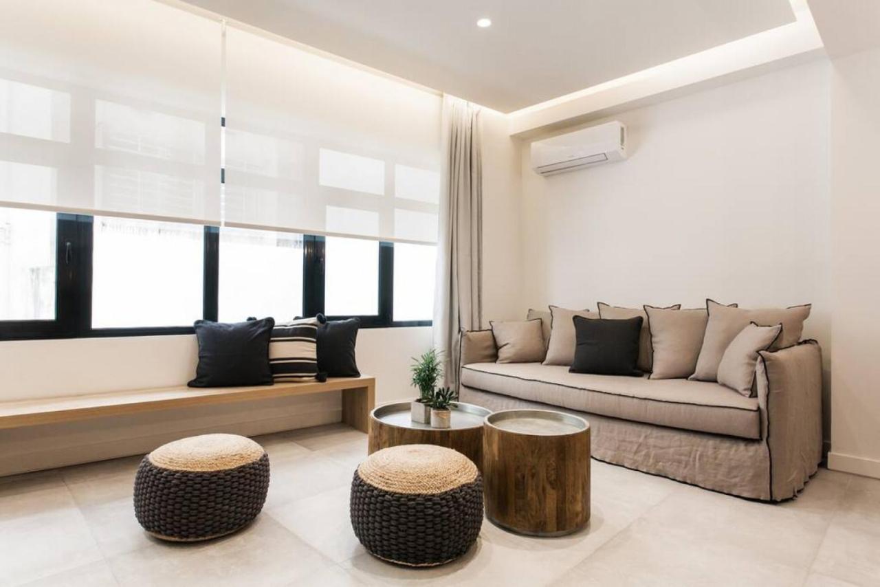 Chic Apartment - Strolling To The Athenian Streets Экстерьер фото